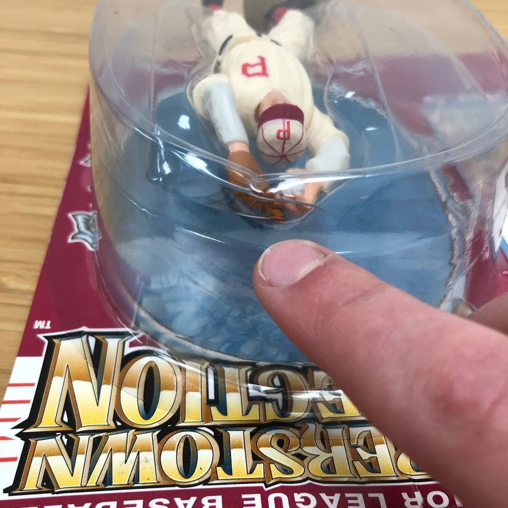 Starting Lineup Action Figure Cream Grover Cleveland Alexander 96